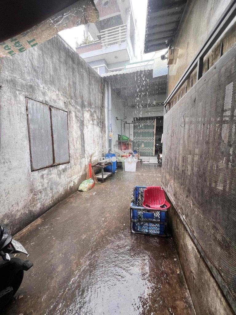 Bán nhà cấp 4 và 7 phòng trọ ngay chợ bình chánh nhà hơi củ nha - 3