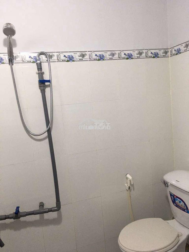 Phòng trọ đông thành rộng rãi sạch sẽ thoáng mát an ninh có máy lạnh - 2
