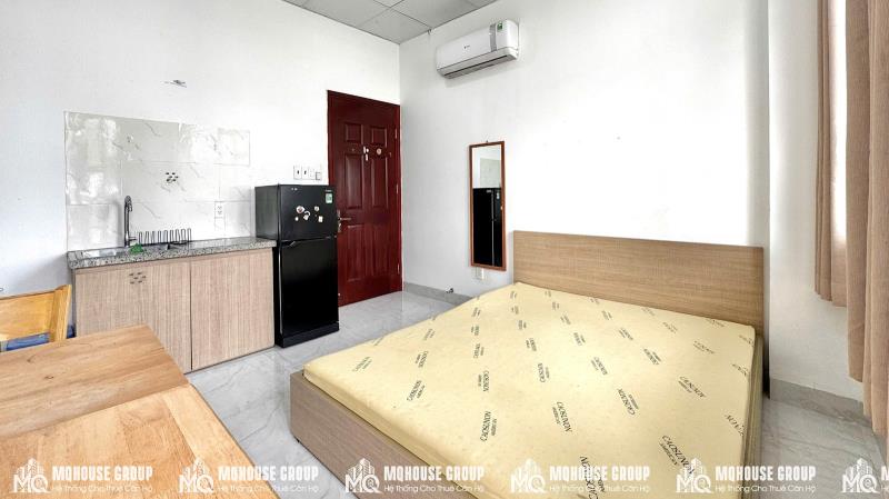Cho thuê studio ban công mặt tiền trần quang khải quận 1 kế bên cầu bông - hầm xe - thang máy - bảo vệ 24/7 - 4