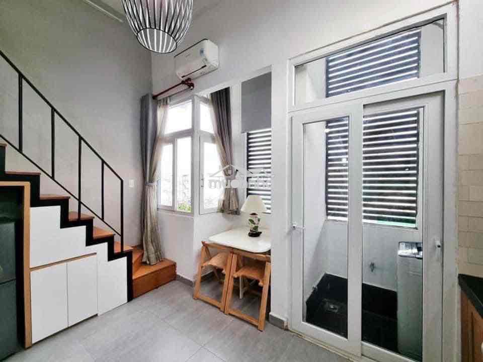 Căn hộ có gác - full nt ngay đh tài chính marketing - đh luật quận 4 - 2