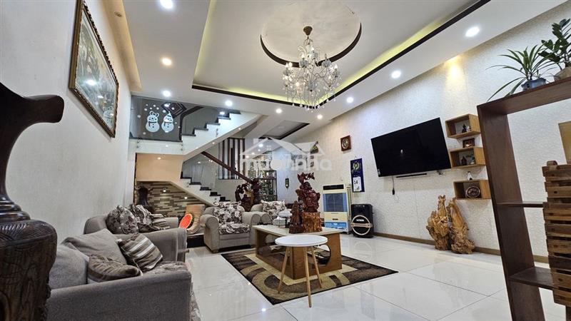 Nhà phố compound– 94,8m² – 3 tầng – sổ hồng – 14,9tỷ  chính chủ