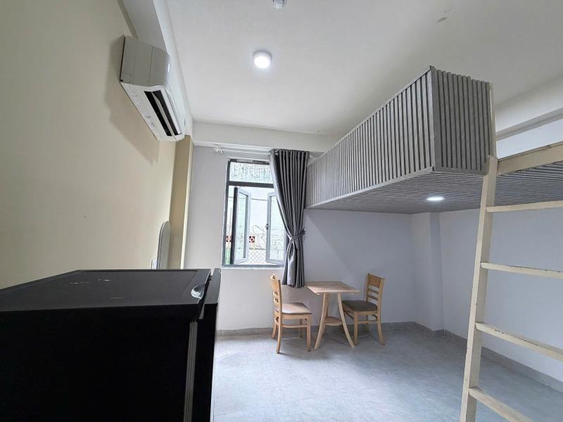 Duplex full nội thất - gác cao - ngay dh hutech, uth, ngoại thương - đi ngã tư hàng xanh chỉ 5p