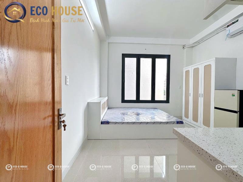 Studio cửa sổ lớn gần aeon mall tân phú
