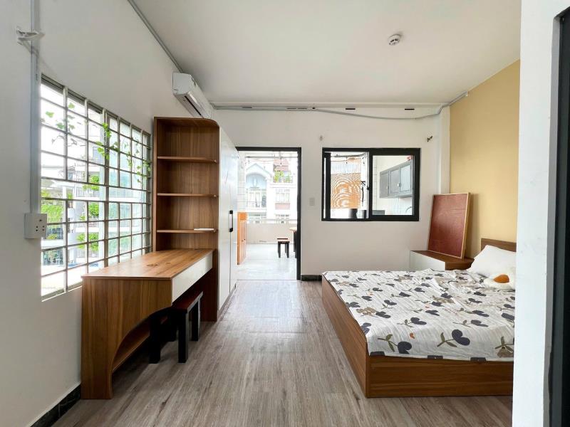 Penthouse full nội thất - ban công rộng kịch trần - ngay dh văn lang cs2 - di chuyển ngã tư hàng xanh chỉ 5-10p - giáp q1, phú nhuận, gò vấp - 2