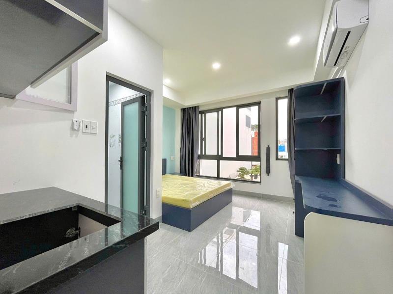 Khai trương nhà mới full nội thất - ban công - ngay ngã tư hàng xanh - cách dh hutech, uth, ngoại thương chỉ 5-10p  - 3