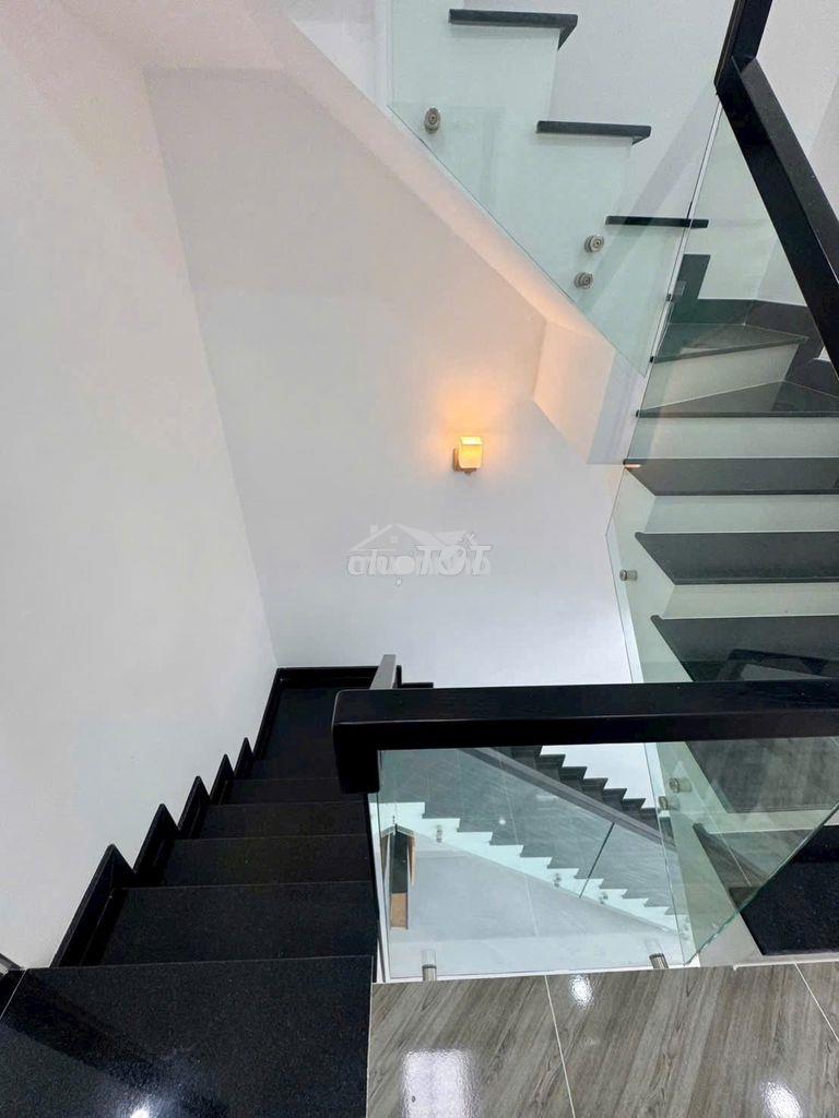 🏠 Nhà phố 4tỷ750 – ngay sát kđt đông tăng long – dọn vào ở ngay! - 4