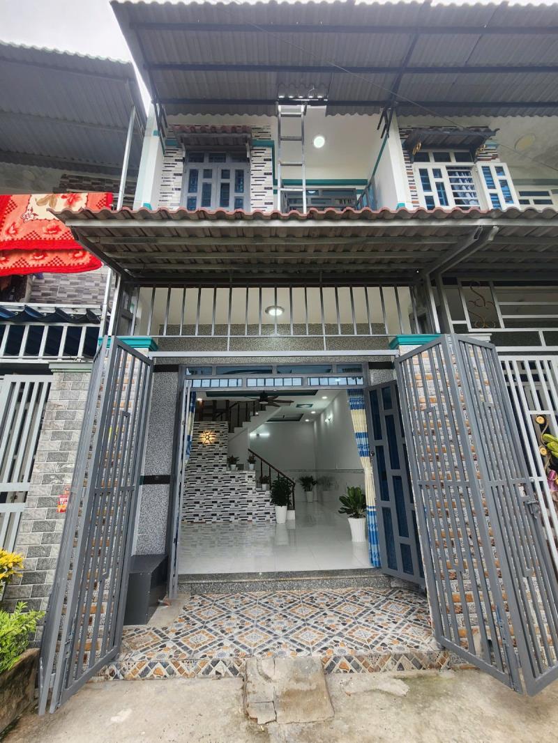 Bán nhà nở hậu kiên cố - giá 625 triệu