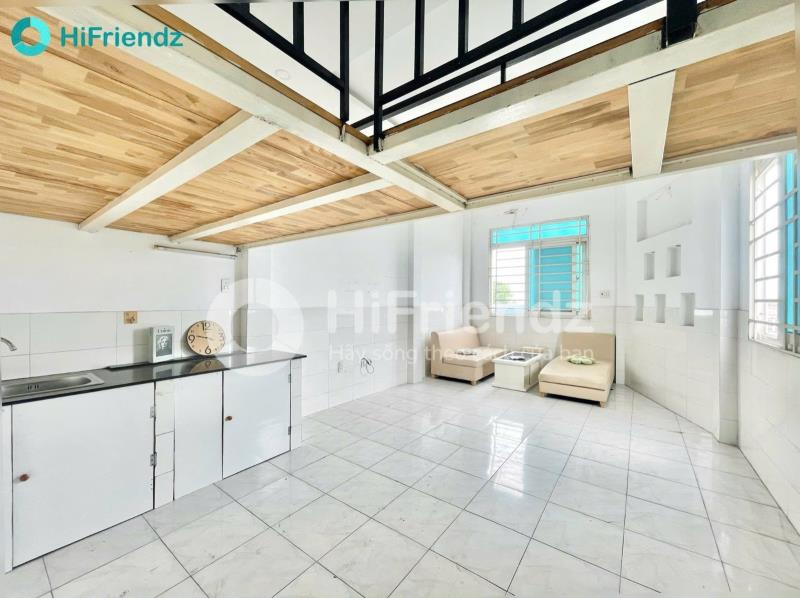 Phòng gác cao 40m2 cửa sổ trời giá rẻ đủ nội thất gần đại học công thương, văn hiến, - 3