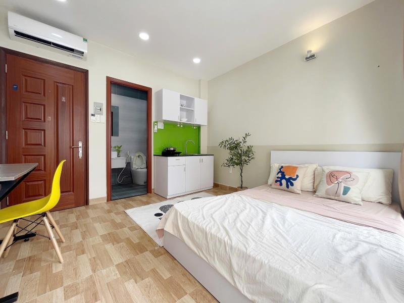 Cho thuê căn hộ balcony giá rẽ ngay cầu thị nghè - đh hutech - hồng bàng - uef - landmark 81 - 2