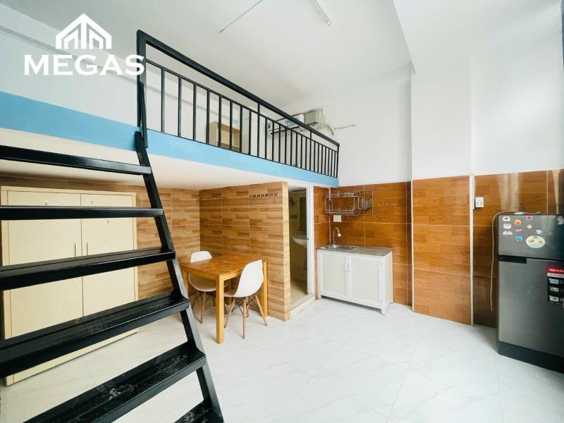  Cho thuê phòng trọ đẹp cửa sổ giá rẻ ngay vòng xoay lăng cha cả, gần sân bay tsn  - 3