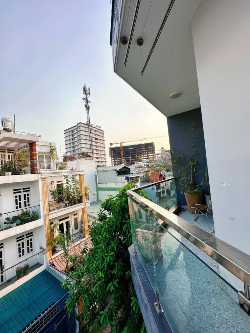 Studio full nội thất - máy giặt, wifi riêng - ban công - ngay dh iuh, văn lang - sát đại lộ phạm văn đồng - 3