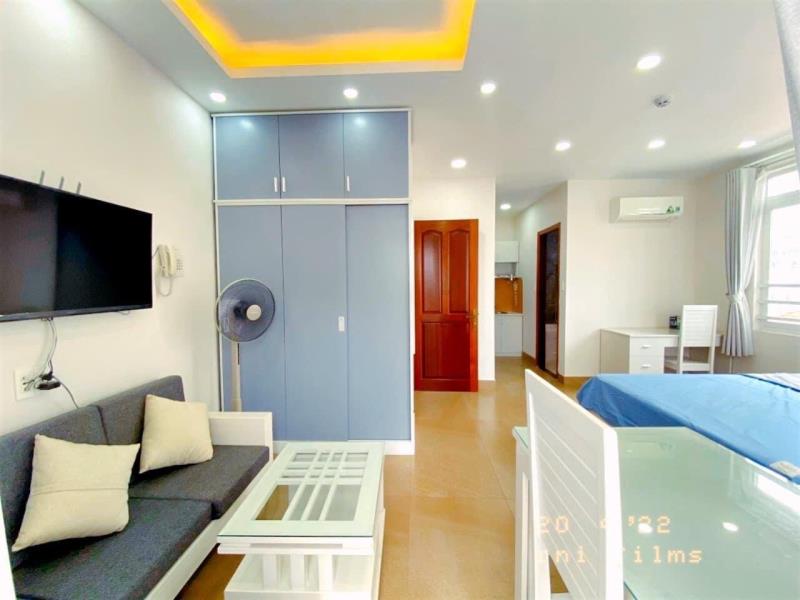 Ở liền - căn hộ ban công cao cấp 30m2 ngay vòng xoay lý thái tổ quận 10 - 2