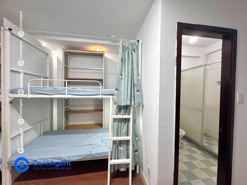 Ký túc xá sinh viên đi bộ qua trường đại học văn hiến - 3