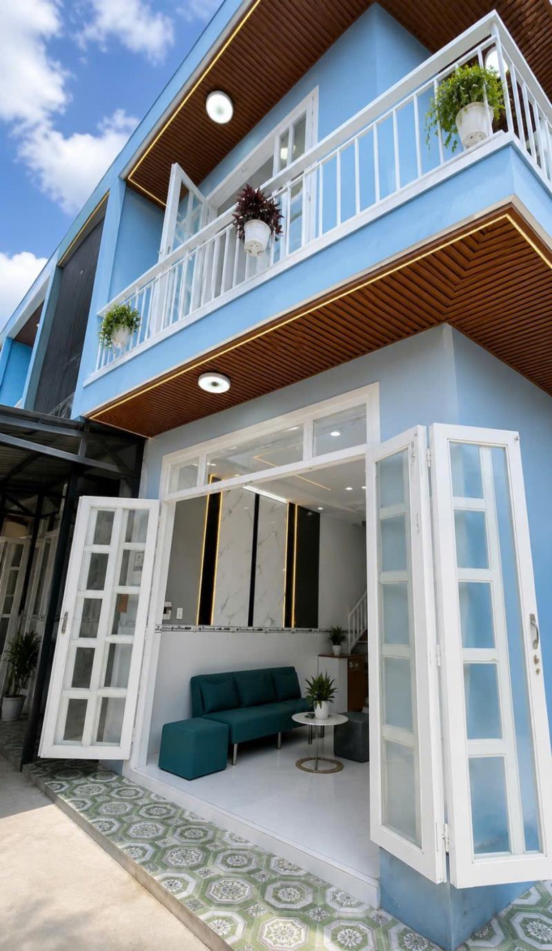 Nhà đẹp ngay hóc môn căn góc 2mt 4m x 7m tặng full nội thất ô tô đổ cữa chỉ 585tr tl - 2