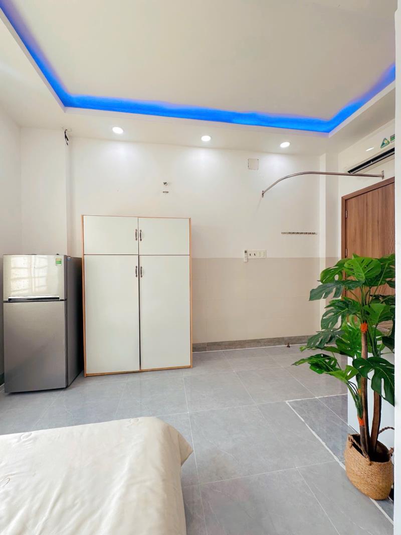 Studio full nội thất - bếp riêng - gần cửa sổ thoáng mát - gần phú nhuận , tân bình , quận 3  - 4