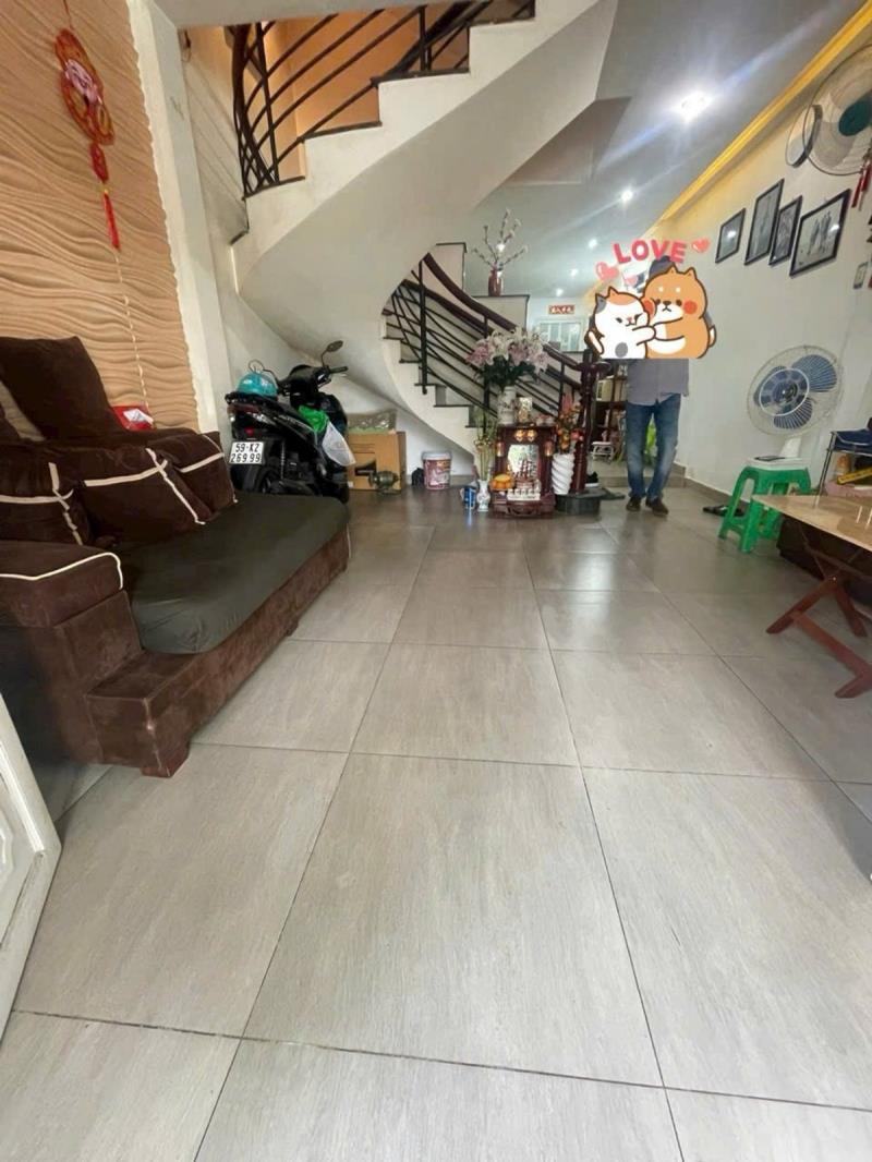 Khu bình phú – đường số 55 – q.6 – dt: 4*12m – 7 tỷ 6 - 2