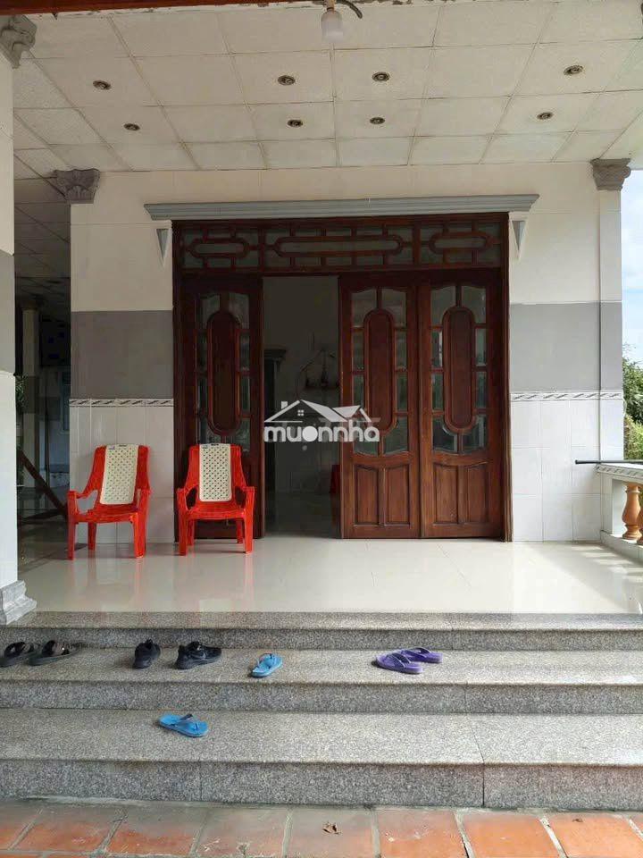 Nhà mới xây cần bán gấp đường nguyễn thị rõ, củ chi,130,5m2,890tr, shr