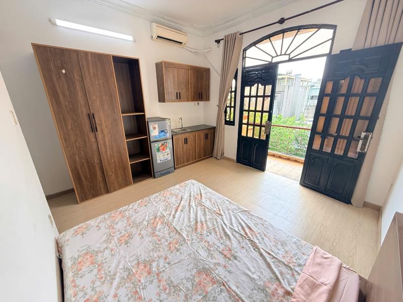 Phòng trọ 4 người ở đặng thùy trâm – full nội thất, có ban công, gần utc, văn lang