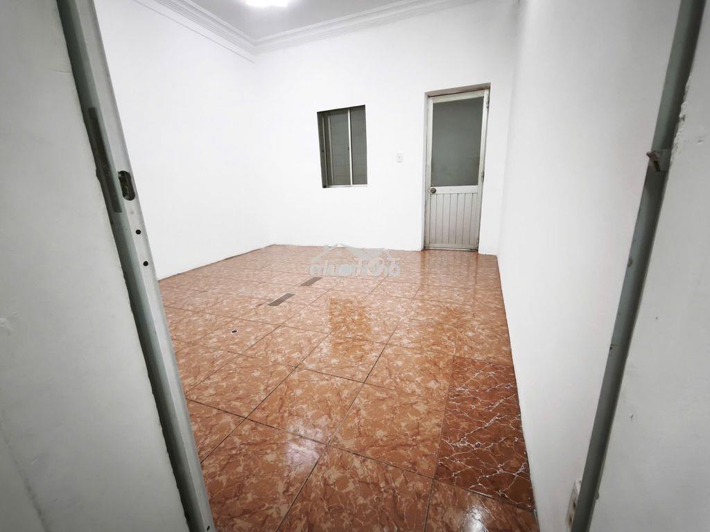 Nhà nguyên căn hẻm xe hơi đường ông ích khiêm - 4pn 3wc - 4x15m - 2