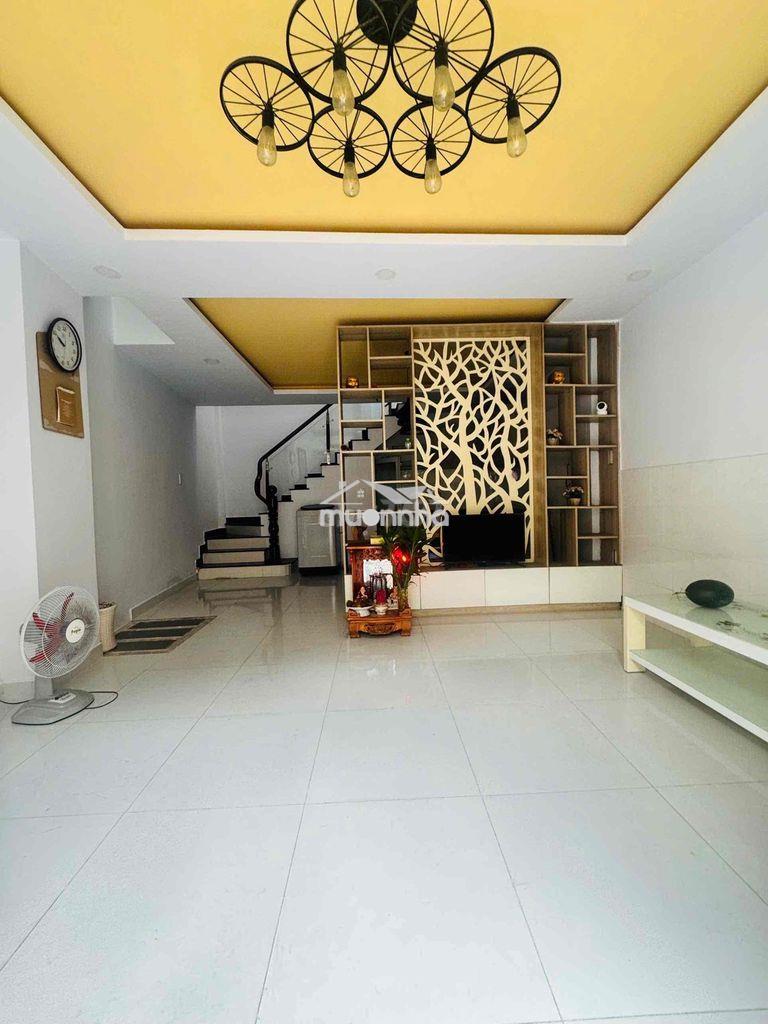 Nhà 2 tầng ngay vincome lê văn việt chỉ 3.57 tỷ - 2