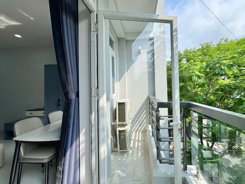 Cho thuê phòng trọ ban công full nội thất bếp riêng phòng khách đường đặng thuỳ trâm gần vlu3, gtvt - 2