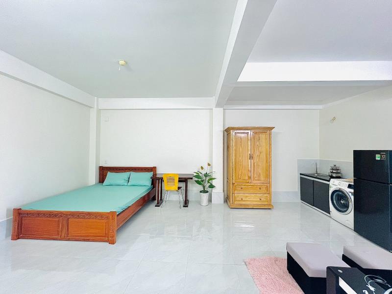 Phòng 40m2 ban công thoáng, an ninh ngay etown cộng hòa - 3