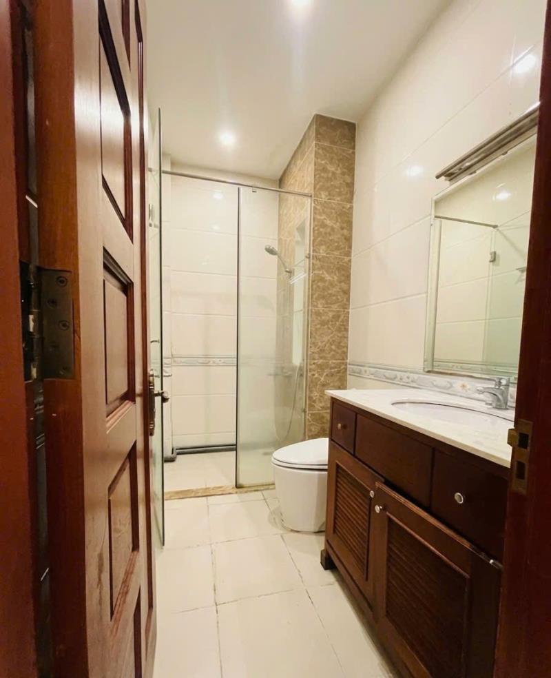 Studio full nội thất - ban công - ngay cổng dh văn lang - cách dh uth, hutech chỉ 5-10p di chuyển - 4