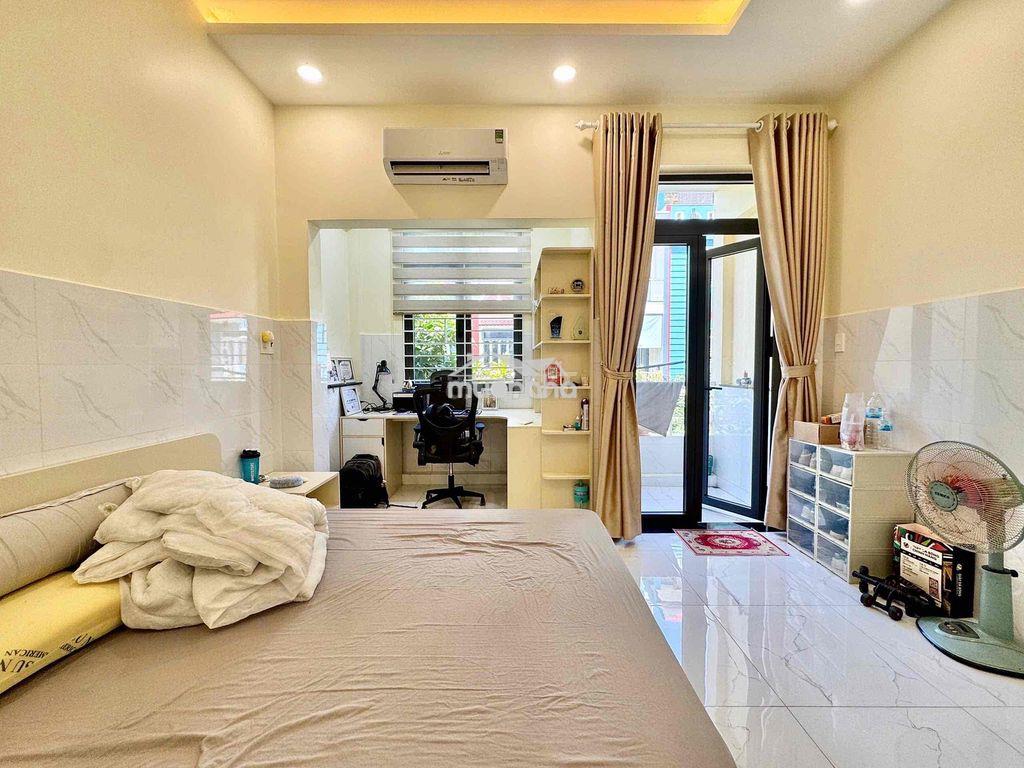 🏡 Phòng ban công mới xây ngay nhà máy bia lê văn khương - 2