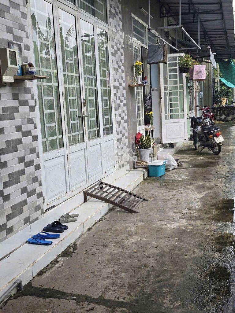 Nhà cấp 4 có gác lửng quận 9 cũ giá 4tr/tháng - 4