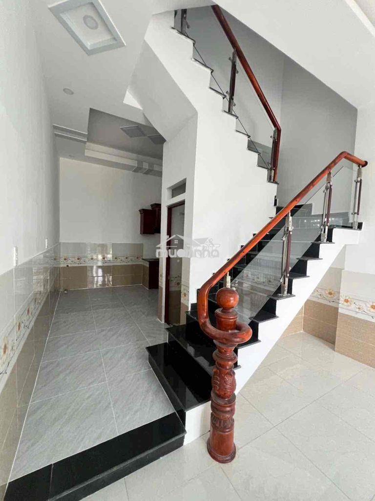 Cho thuê căn nhà ngay uỷ ban xã bình mỹ - 3
