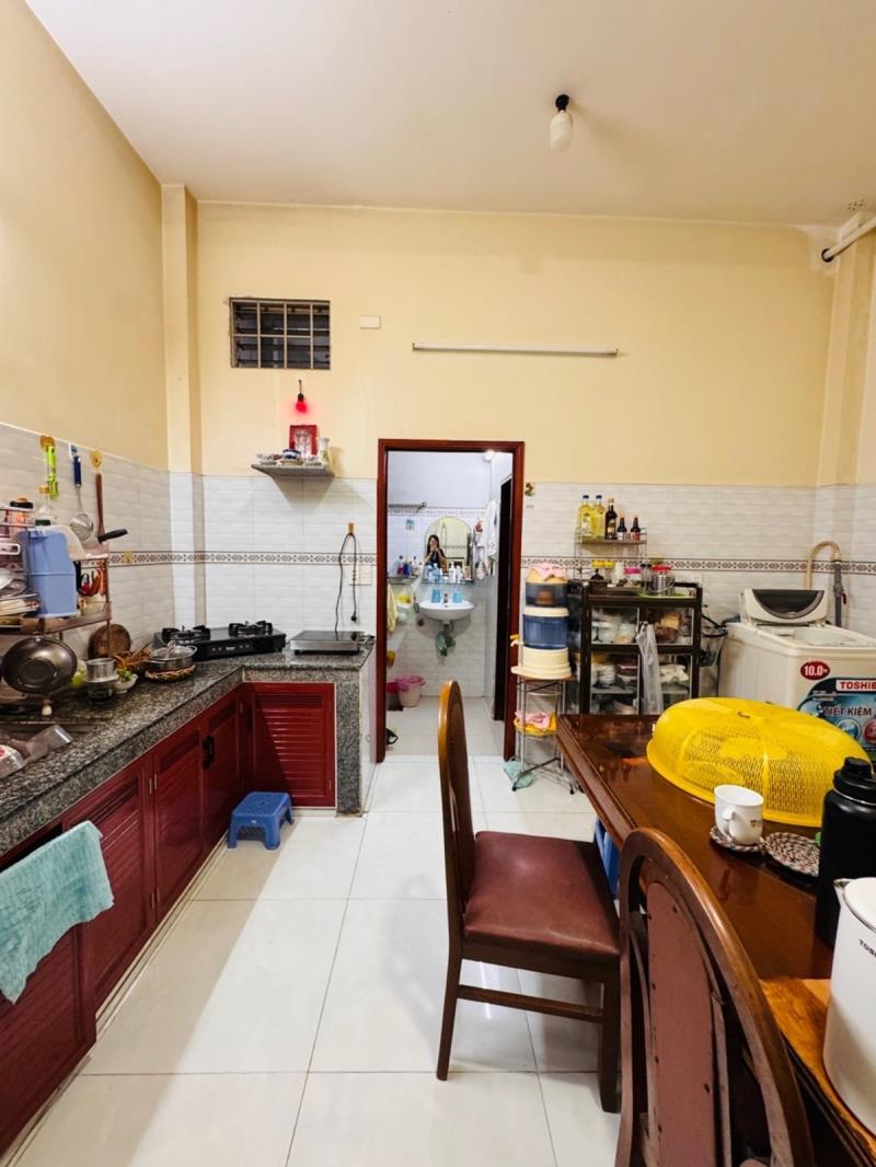 Nhà bán lý thường kiệt 70m2 2 tầng hẽm xe hơi - 2