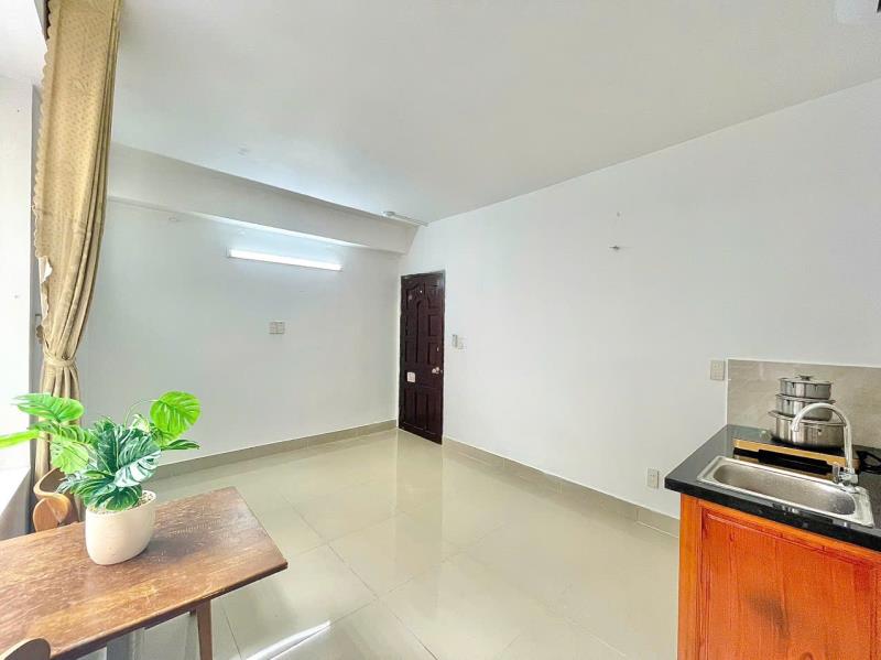 Ngay etown cộng hòa, phòng thoáng giá tốt  - 3