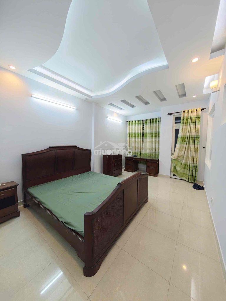 Cho thuê nhà- full nội thất- 4x17m- 4pn + 3wc- cxpla,q6- 15 tr ( tl) - 3