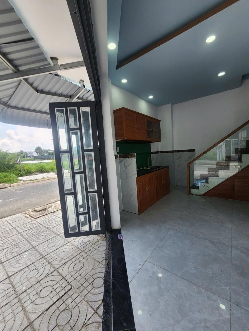 Nhà mặt tiền nước máy - giá 595 tr - 4