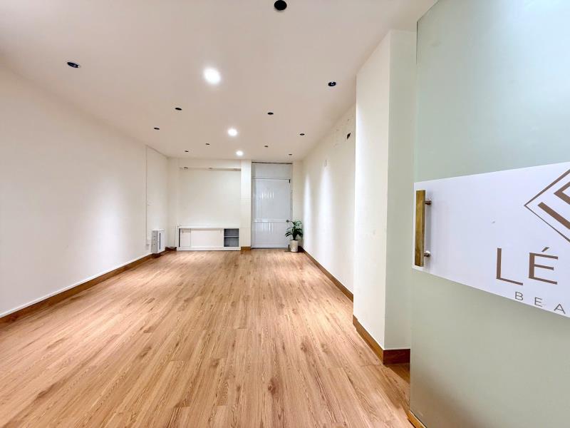 Chính chủ cho thuê mặt bằng trung tâm quận 10 - 4