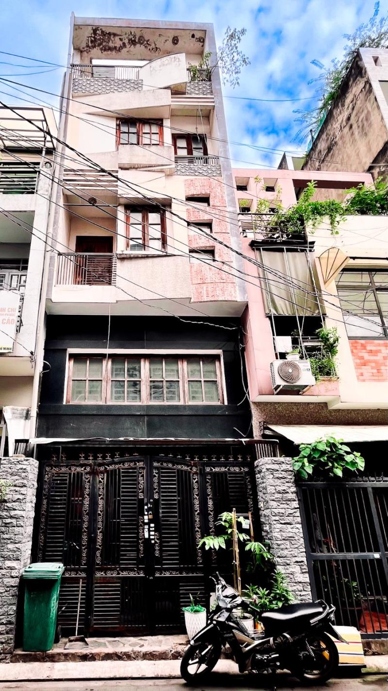 🏡  Hàng hiếm ! nhà 5 tầng hxh 8m sát bên nhà ga t3, giá : 9 tỷ tl
