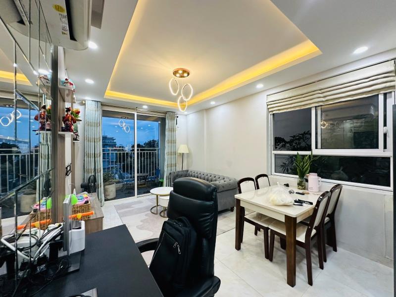 Căn góc 73m2 - 2pn+2wc - full nội thất như hình. cửa nam, view bắc + sẵn hđ thuê linh động