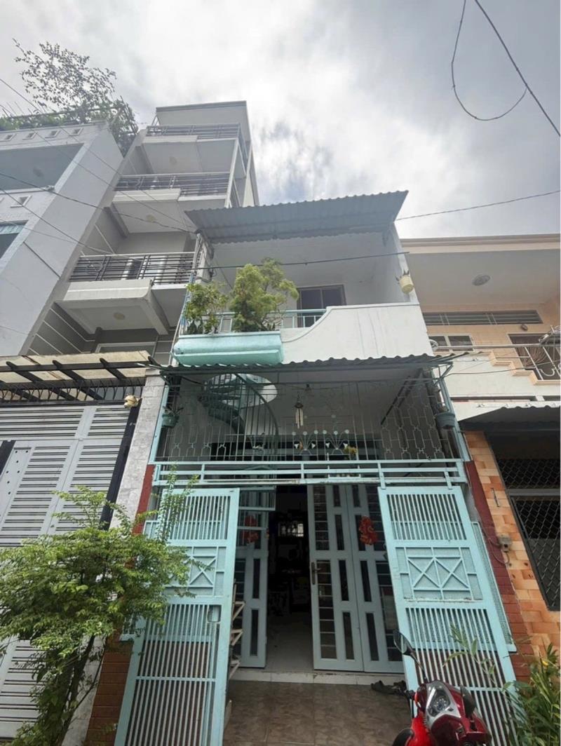Nhà bán phan văn hận 3 tầng sổ hồng riêng