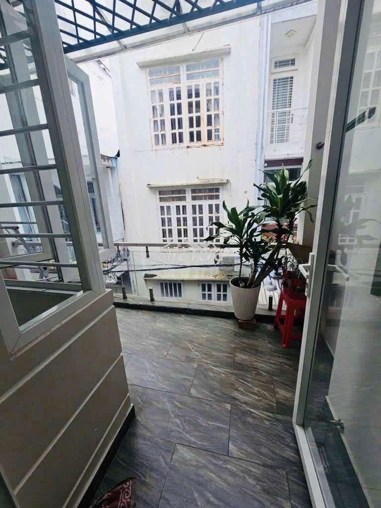 Nhà đẹp khu bàu cát sát mặt tiền 42m2 3 tầng - 3