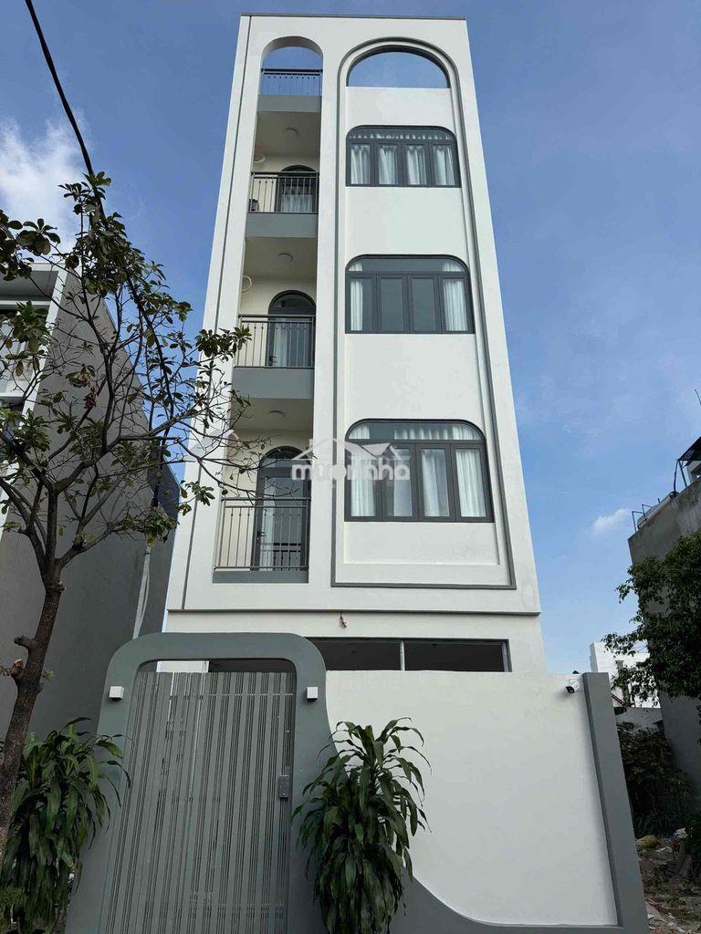 Chính chủ gửi bán căn nhà căn hộ dịch vụ dt.120m ngang 5m dài 24m gồ