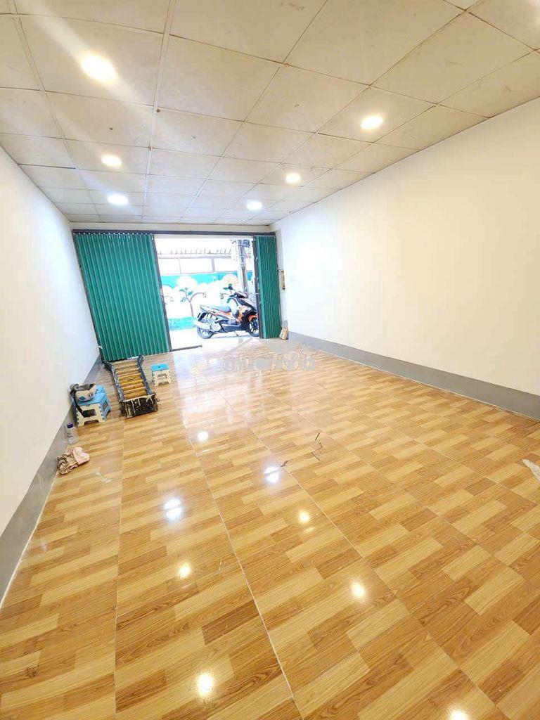 Cho thuê nhà nguyên căn hẻm nguyễn tất thành, quận 4
