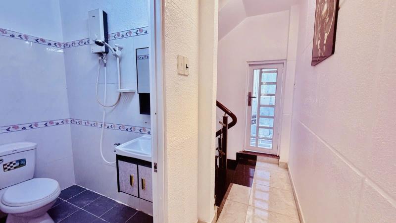 Nhà 5 tầng khu vip phan xích long – gần bv hoàn mỹ – chỉ 6.8 tỷ - 3