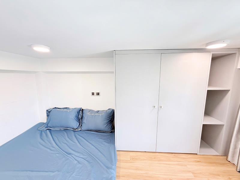 Cho thuê căn hộ duplex (gác) cửa sổ trời gần đại học uef nguyễn cữu vân bình thạnh - 4