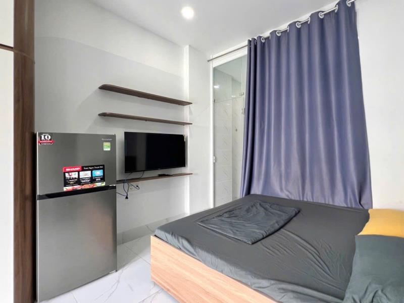 Cho thuê căn hộ ban công thang máy gần đại học ngoại thương bình thạnh - 2
