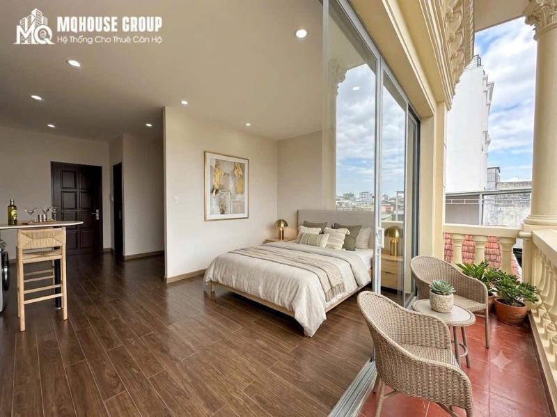 Cho thuê studio ban công 40m2 có máy giặt riêng ngay cầu bông - chợ bà chiểu - công viên lê văn tám