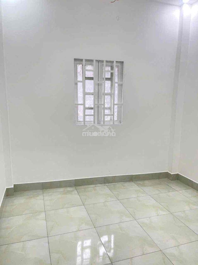 Bán nhà đường hà huy giáp, hẻm xe hơi, dt 3x10m - 3