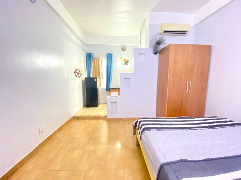 1 pn tách bếp thoáng, an ninh gần chợ tân mỹ 7
