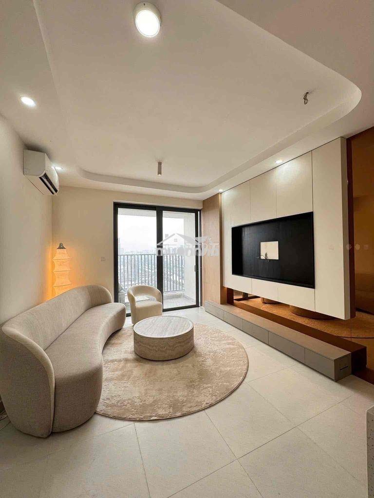 Bán căn hộ 3pn-2wc mặt tiền bến bình đông q.8