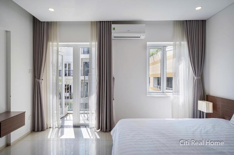 Cho thuê 1pn ban công 40m2 ngay ngã tư hàng xanh - chợ bà chiểu - trường đại học hutech - ngoại thương - hồng bàng - 4
