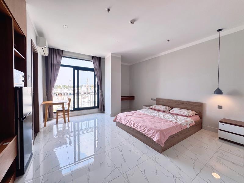 Cho thuê cân hộ mới khai trương có ban công full nội thất gần lotte mart, sc vio, đh tdtu, đh rmit, đh ufm ở quận 7